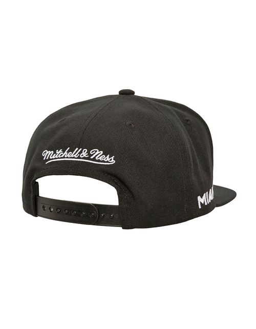 Gorra Snapback Mitchell &amp; Ness - MLS EVERGREEN - Inter Miami CF - Negro