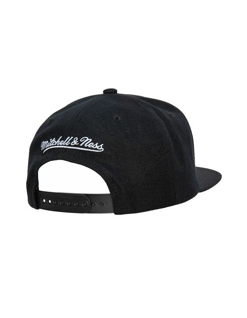 Gorra Snapback Mitchell & Ness - NBA TEAM SCRIPT 2.0 - Chicago Bulls - Negro